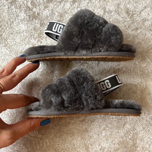Brand New UGG Fluff Yeah Slides Baby & Toddler Gray Genuine Sheepskin Slipper - Picture 15 of 16